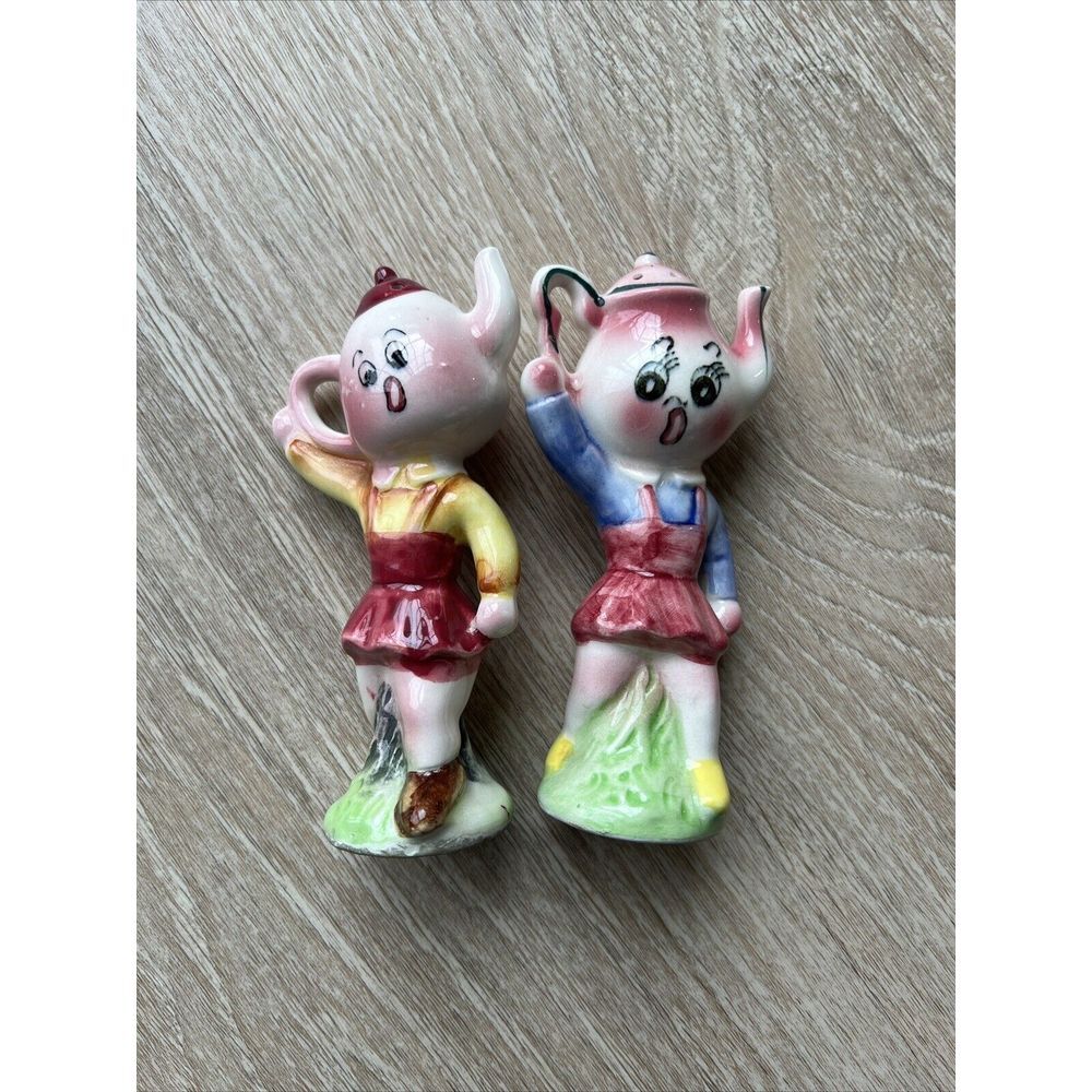 Vintage Salt Pepper Teapot Anthromorphic Person Shaker Ceramic